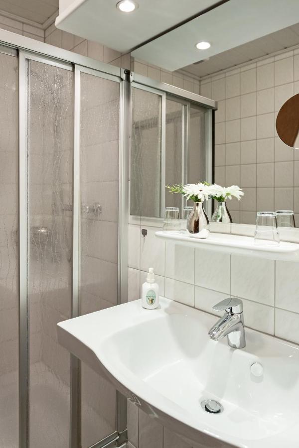 Hotel Mutter-Bahr Ibbenbueren Bagian luar foto